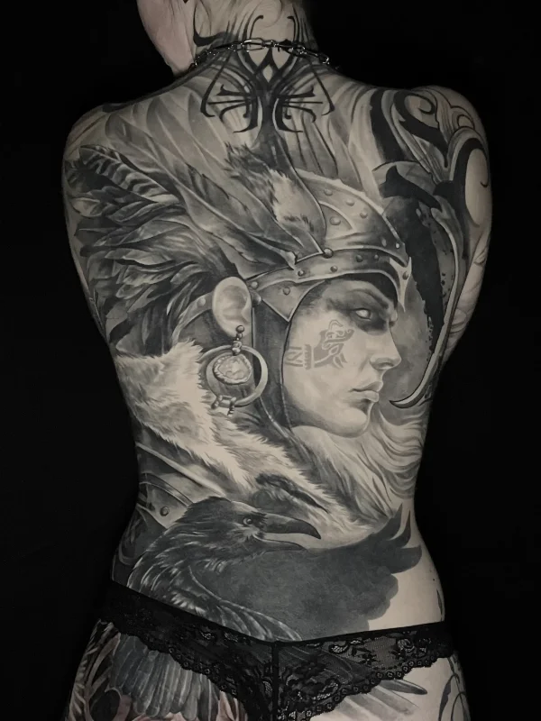 Backpiece "Kriegerin"